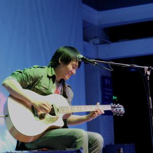 美少女日逼视频
